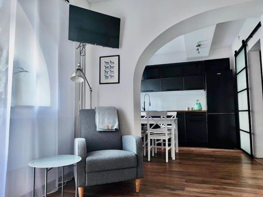 Loft W Starej Wozowni Apartment Krynica Zdroj Exterior photo